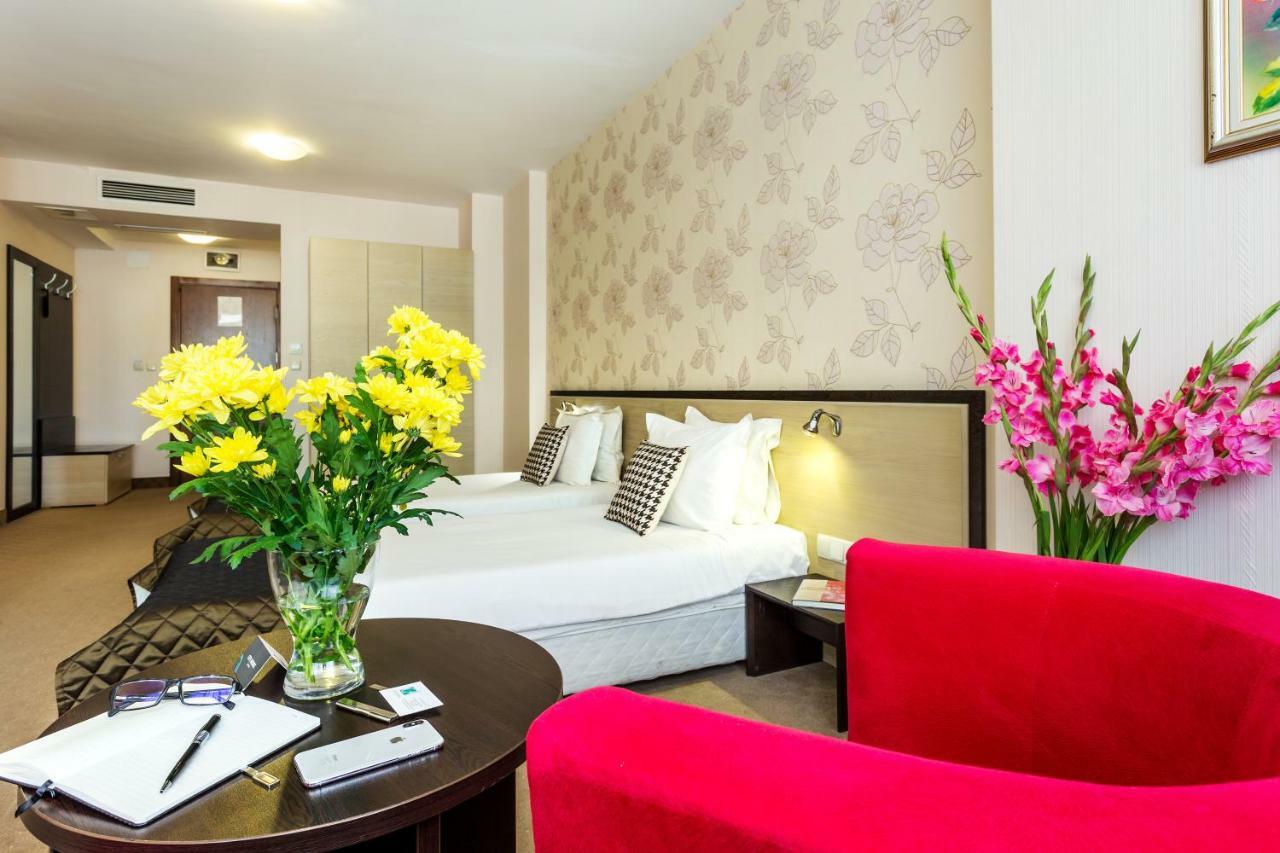 City Avenue Hotel By Hmg-Free Parking-Free Wi-Fi Sofia Luaran gambar